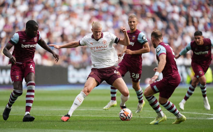  德布劳内伤缺四周无缘焦点战  